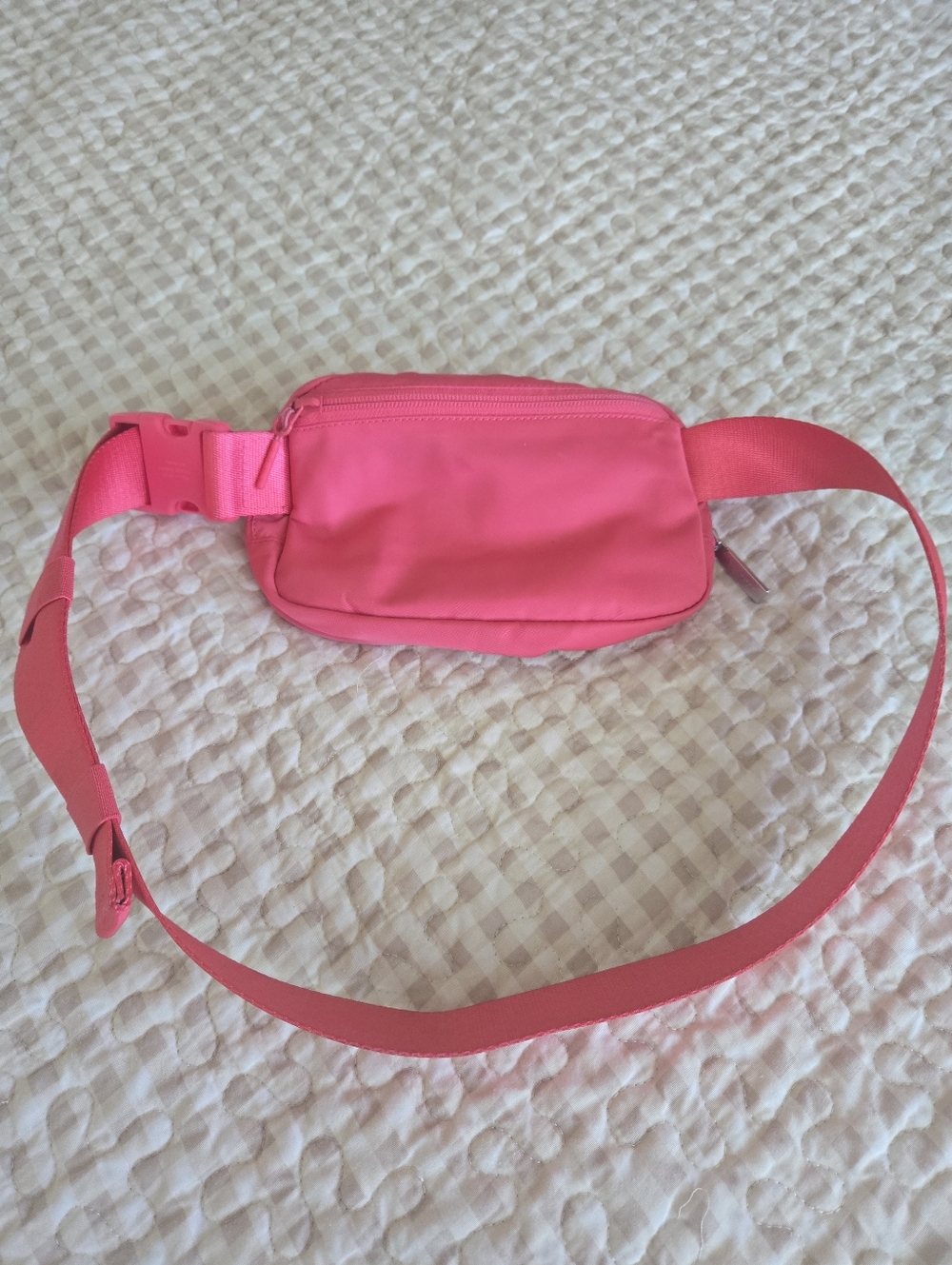 lululemon athletica Pink Belt Bag Excellent Used Condition, Sporty - Picture 3 of 3